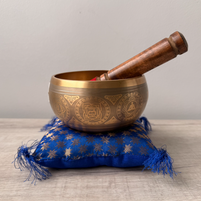 Cuenco Tibetano 5 Budas 13 cm